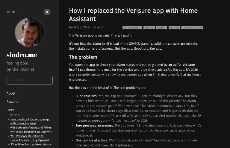 After i18n — same dark layout, but now bilingual with language switcher